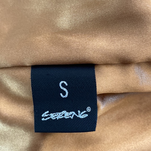 Womens leather Sereng jacket. - Picture 9 of 13